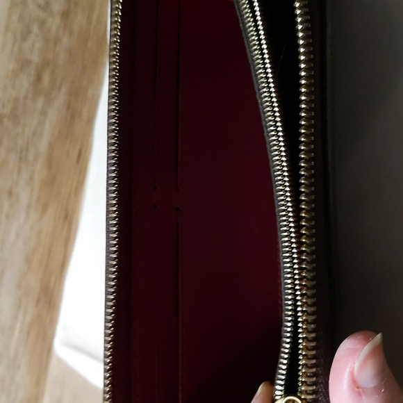 LV zippy wallet - Picture 7 of 16